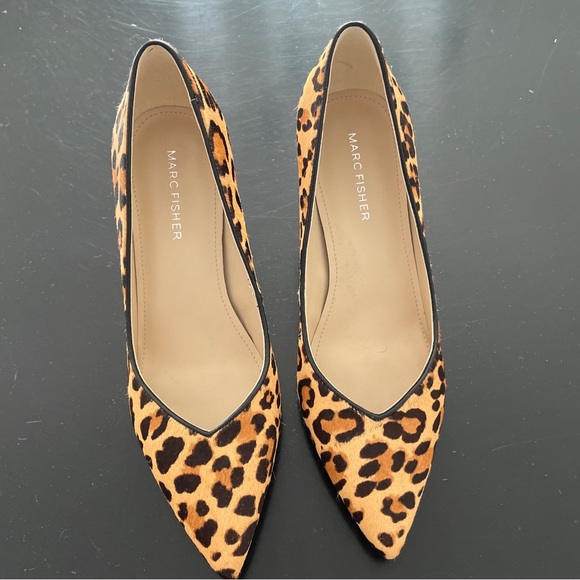 Marc Fischer sz 6.5 leopard pumps w chunky comfy heel - Picture 3 of 5